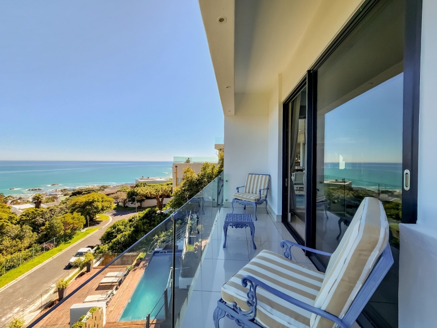 11 Bedroom Property for Sale in Camps Bay Western Cape